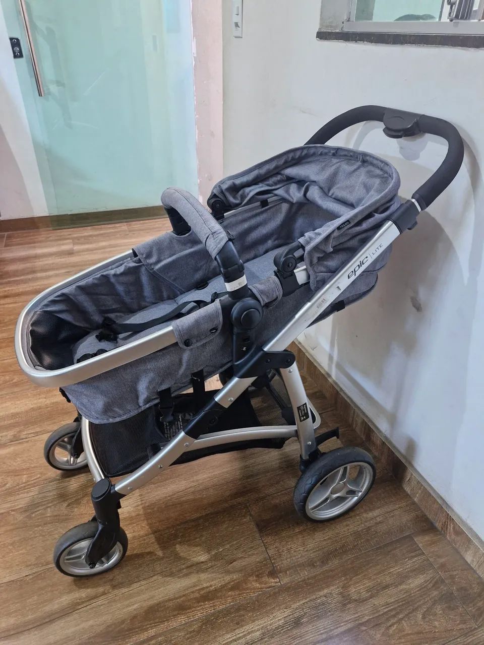 Carrinho de bebê + bebê conforto  - Foto 2