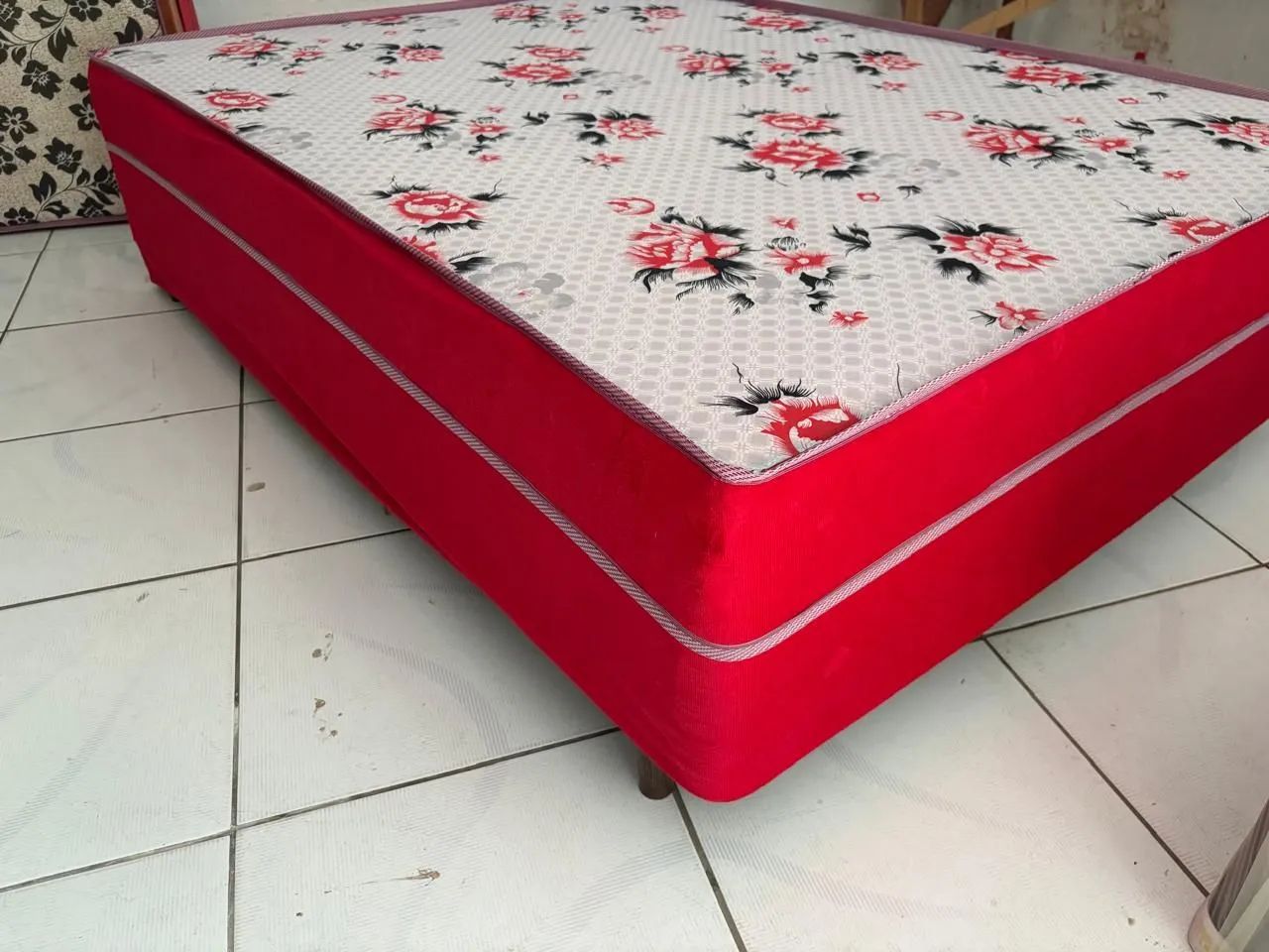 Linda cama casal box 
