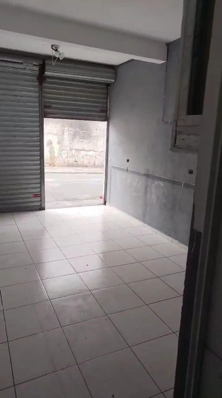 Salão Comercial em Guaianases - 32 m2com Banheiro