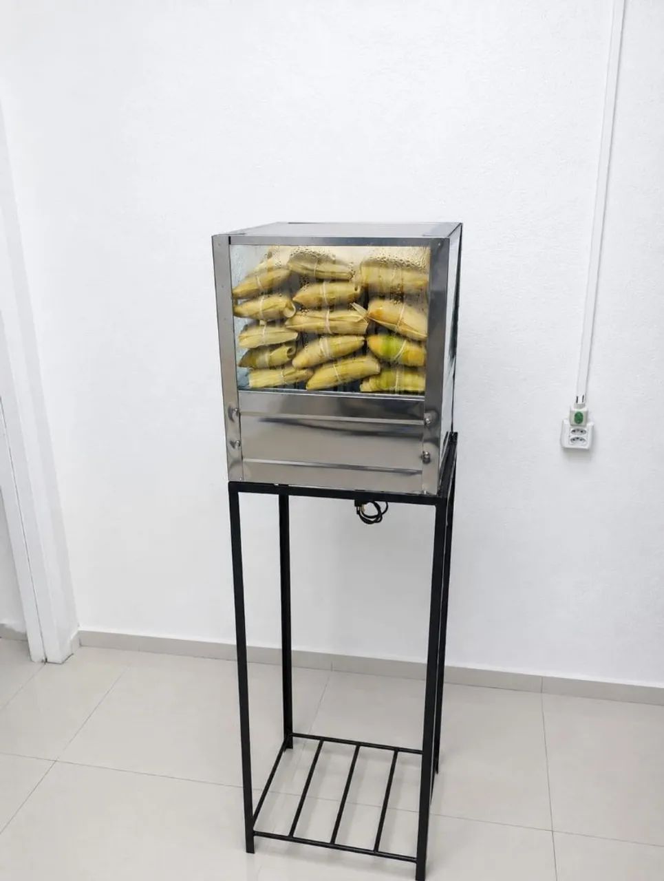 Estufa para 50 Pamonhas com Suporte 