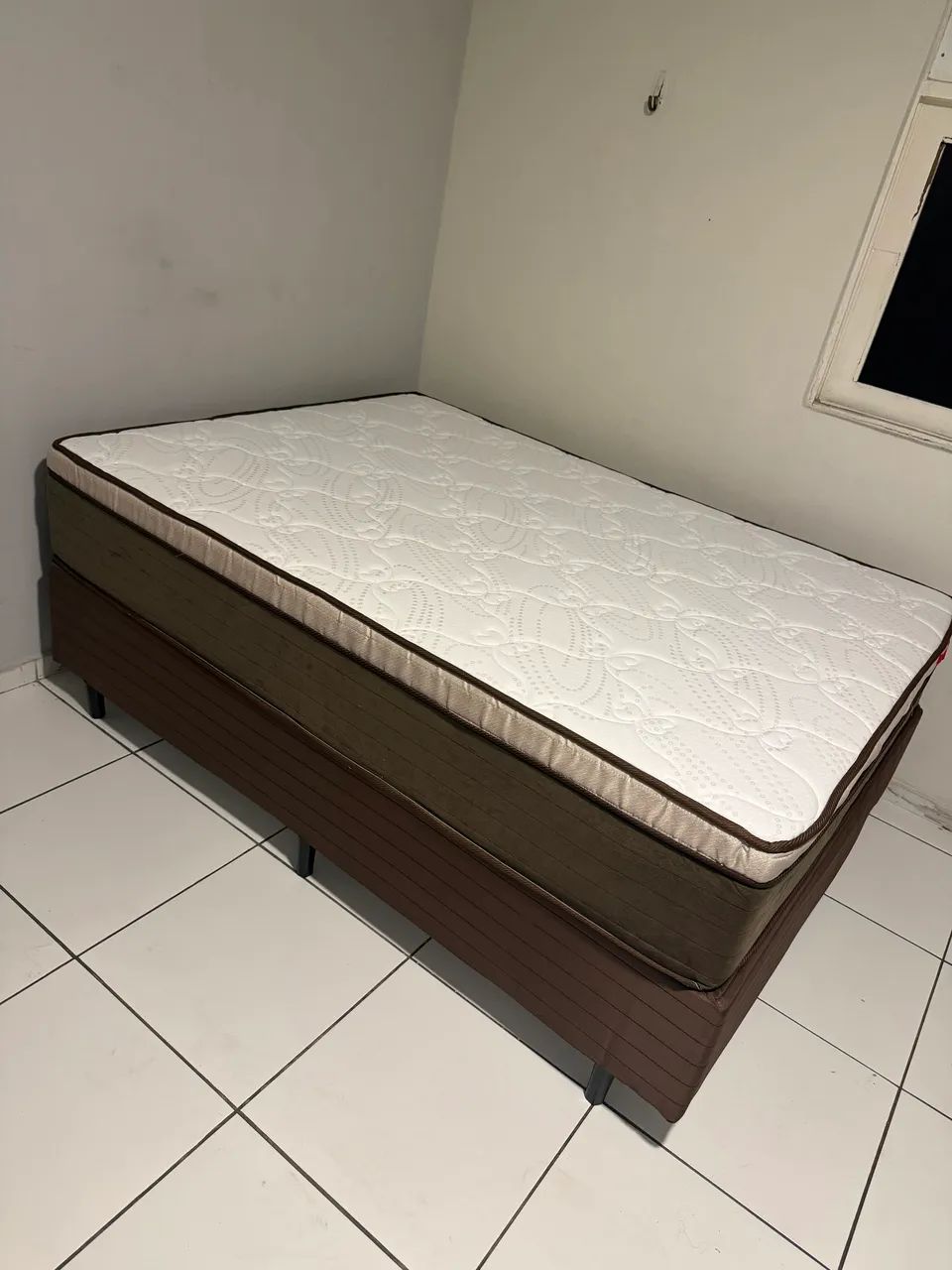 OPORTUNIDADE CAMA BOX SOLTEIRO!