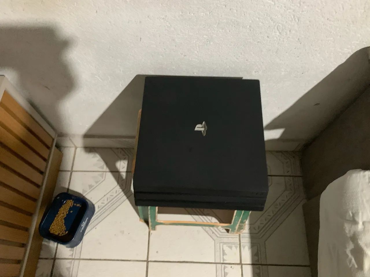 Ps4 pro desbloqueado  com vários jogos  - Foto 2