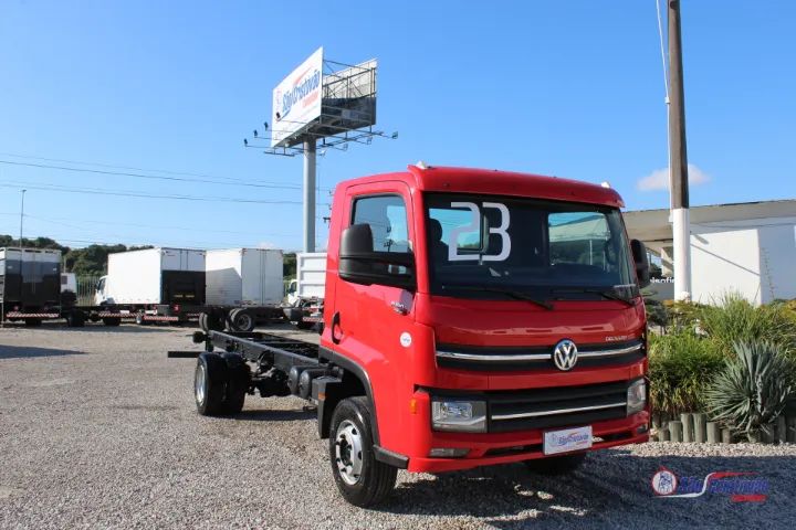 Vw 11-180 chassi com 70.000 km  - Foto 5