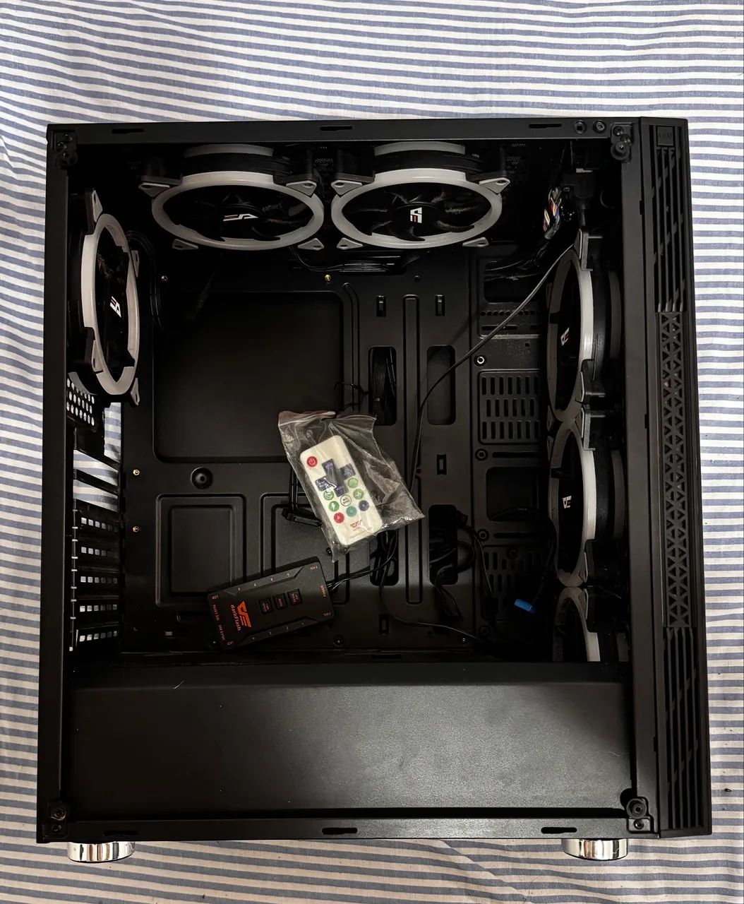 Gabinete gamer  - Foto 2