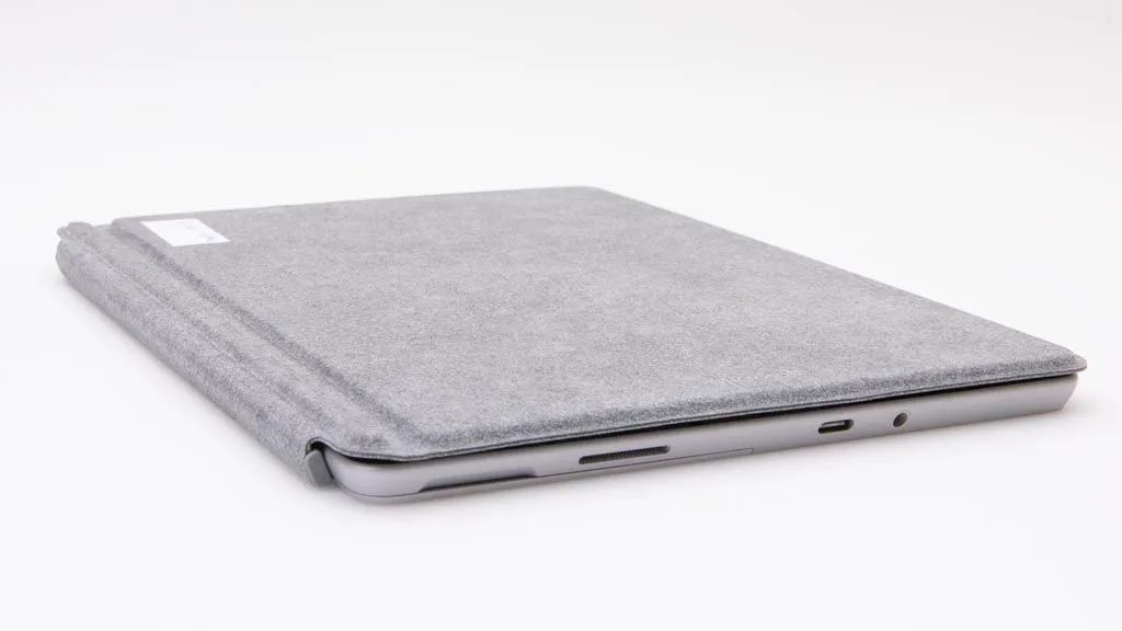 Microsoft Surface Go 10" (8GB RAM / 128GB SSD) ? Notebook e Tablet 2-em-1 - Foto 2
