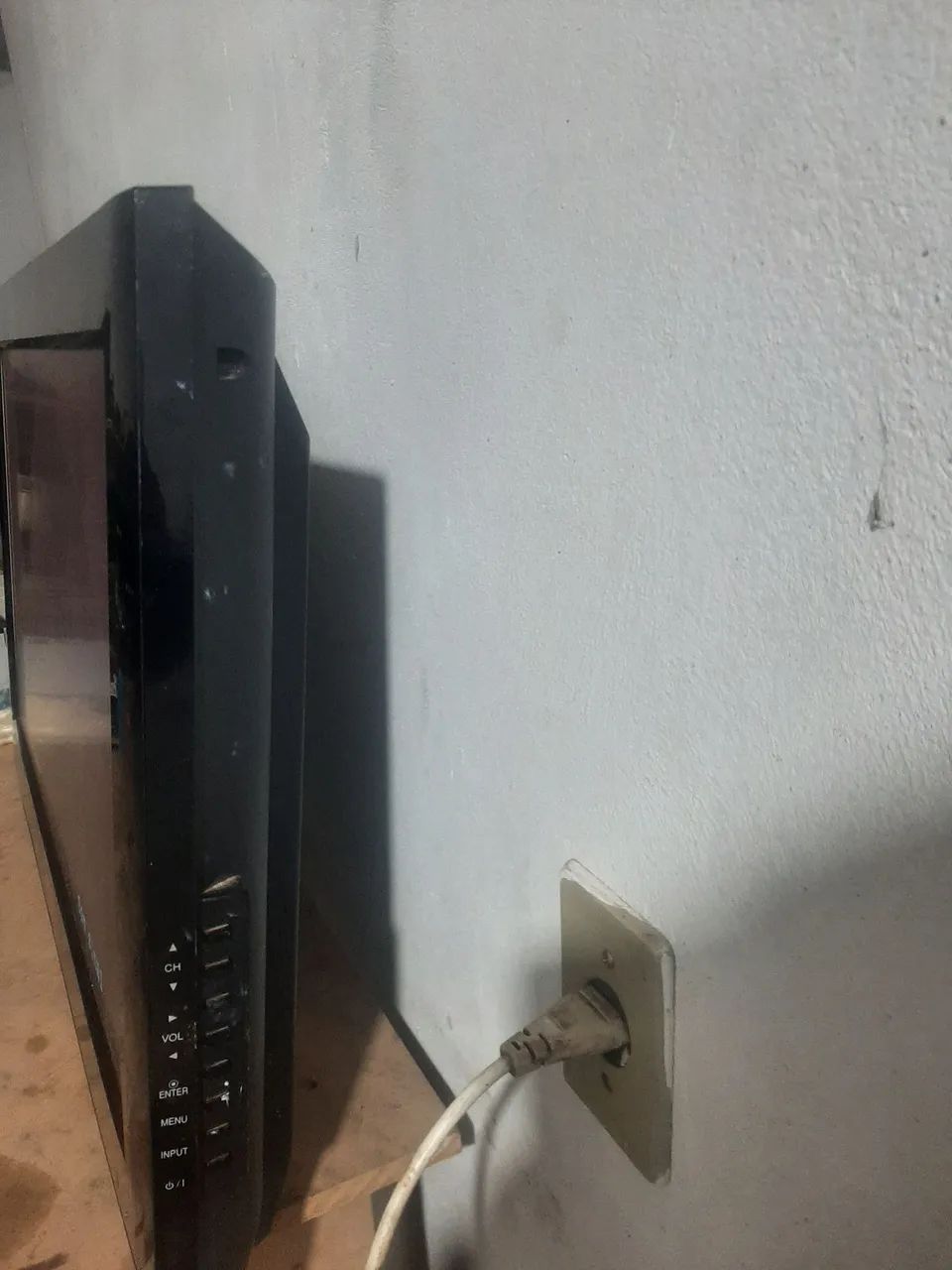 Tv lg 30 polegadas funcionando sem defeitos - Foto 3