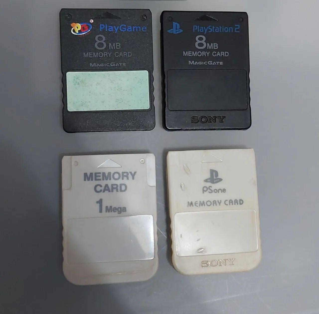Memory Cards PS1/PS2