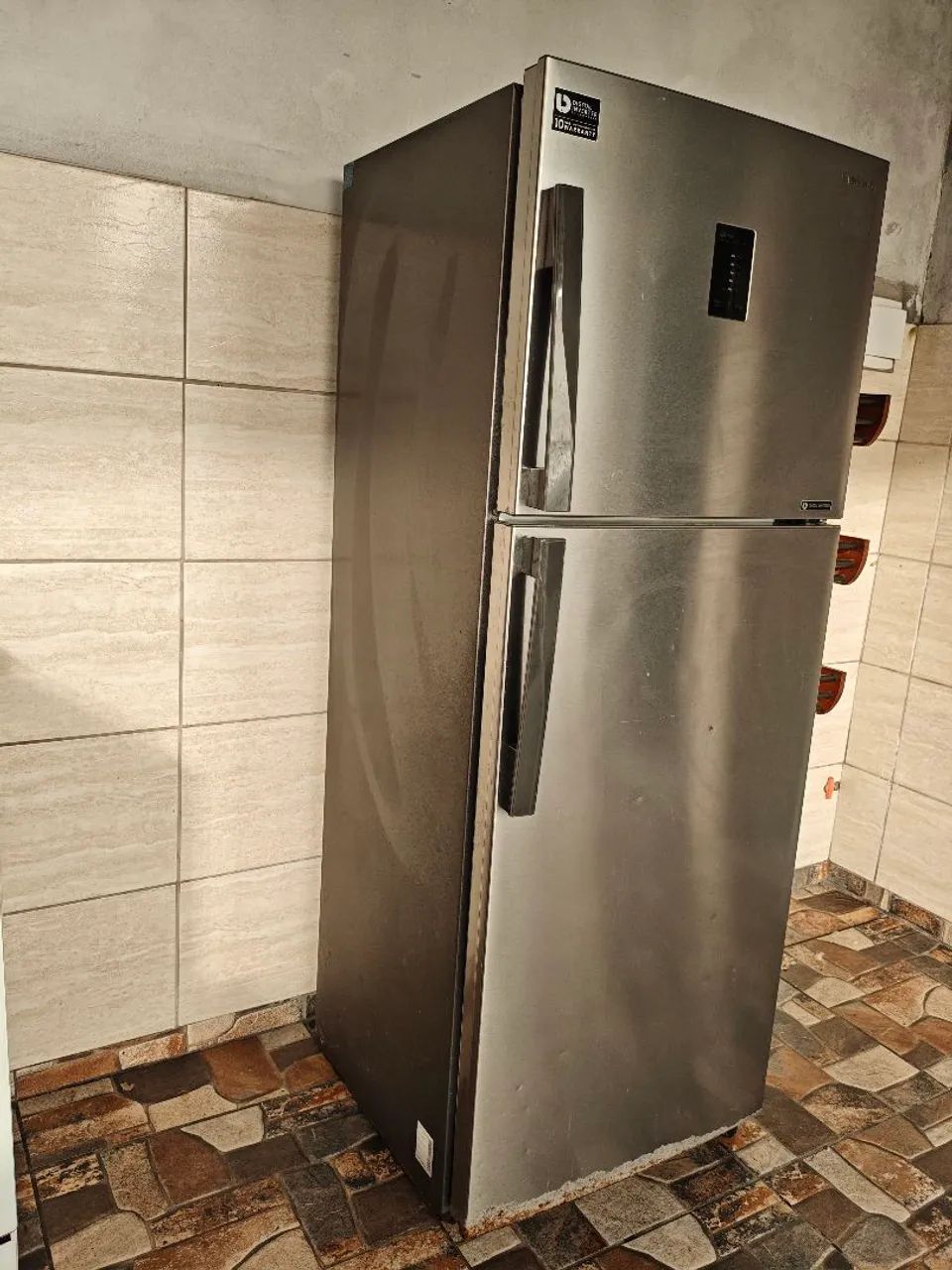 Vendo geladeira usada