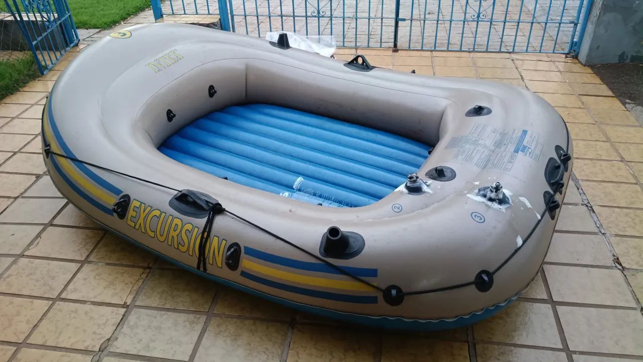 Bote inflável Intex Excursion 3