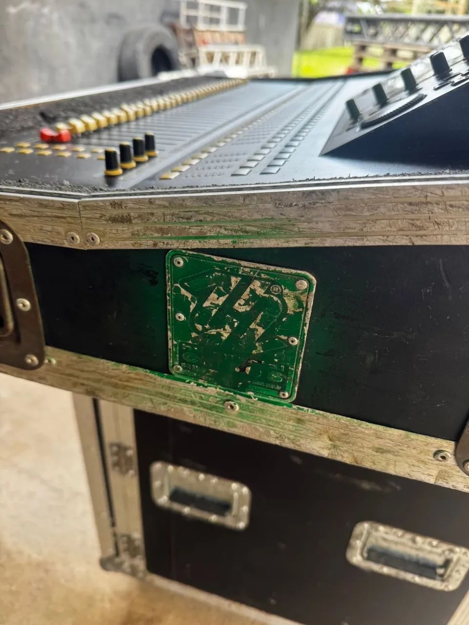 Console Yamaha LS9