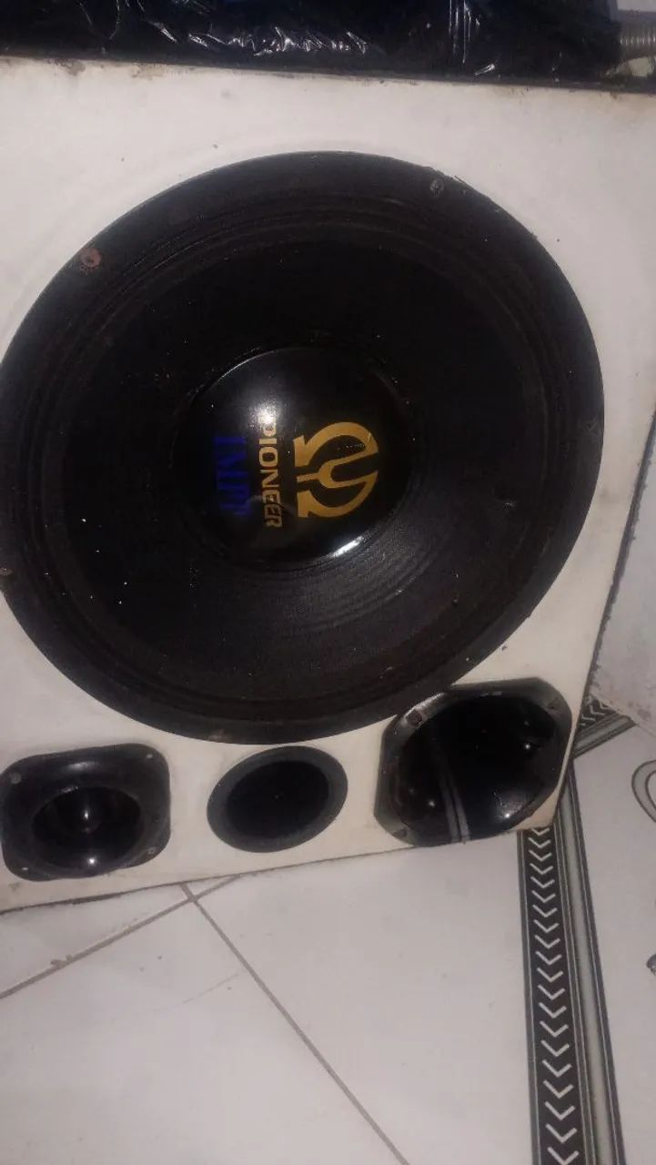 Vendo som com grave de 15 