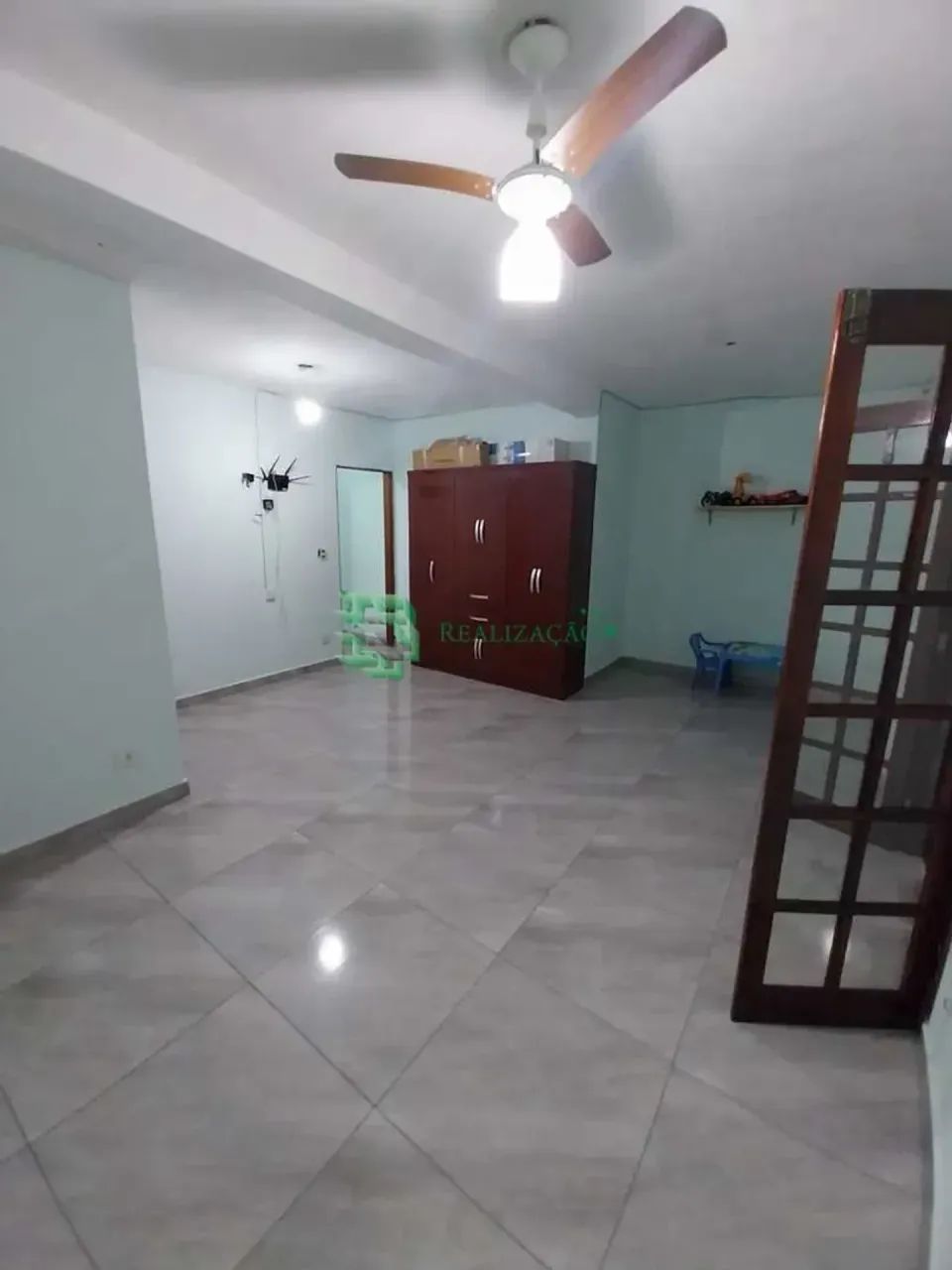 CASA EM MONGAGUÁ