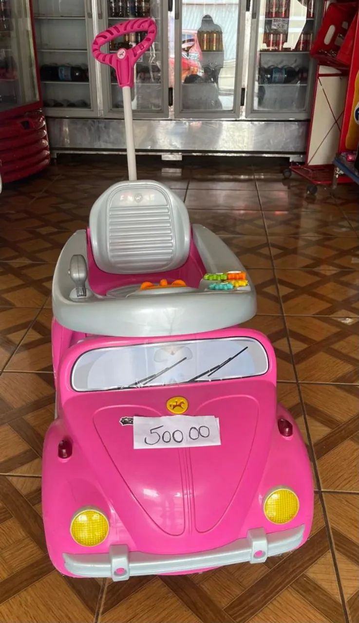 Carro de brinquedo  - Foto 2