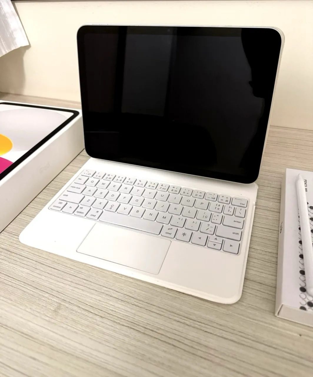 iPad 10ª Geração + Kit Completo (Estado de Novo)