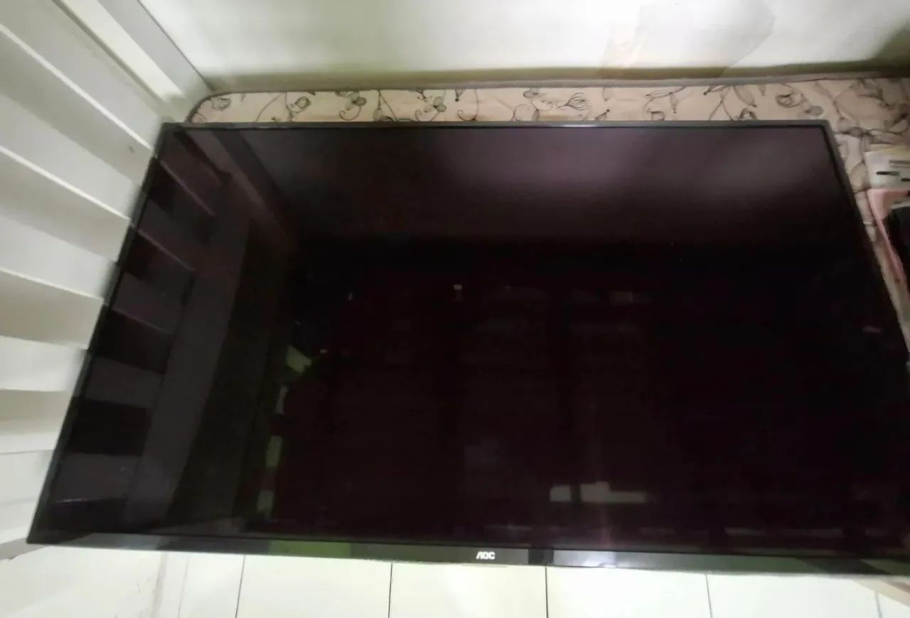 TV AOC 55" com defeito - Foto 3