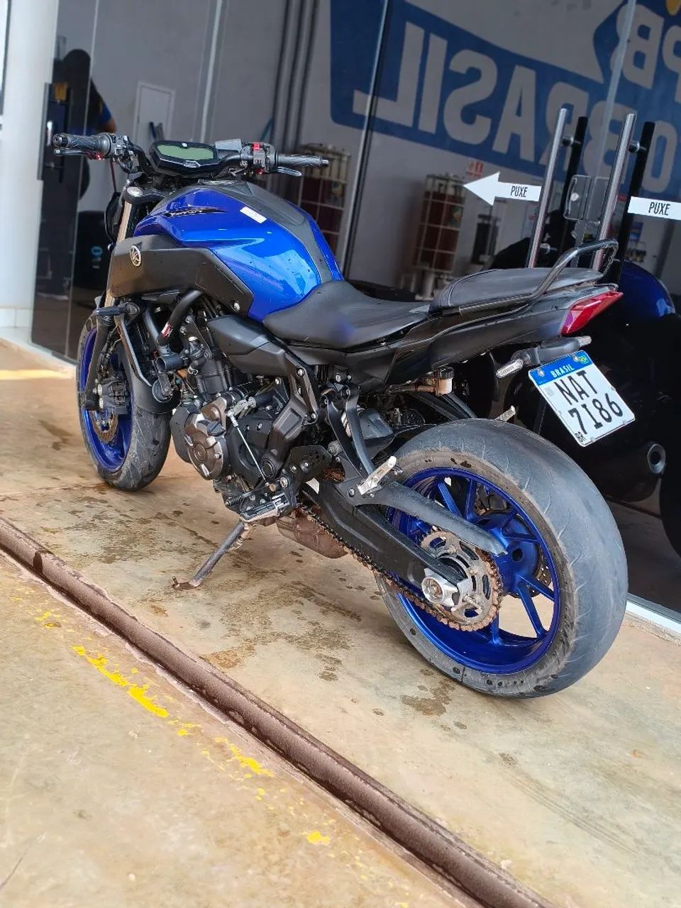 MT 07 - Foto 2