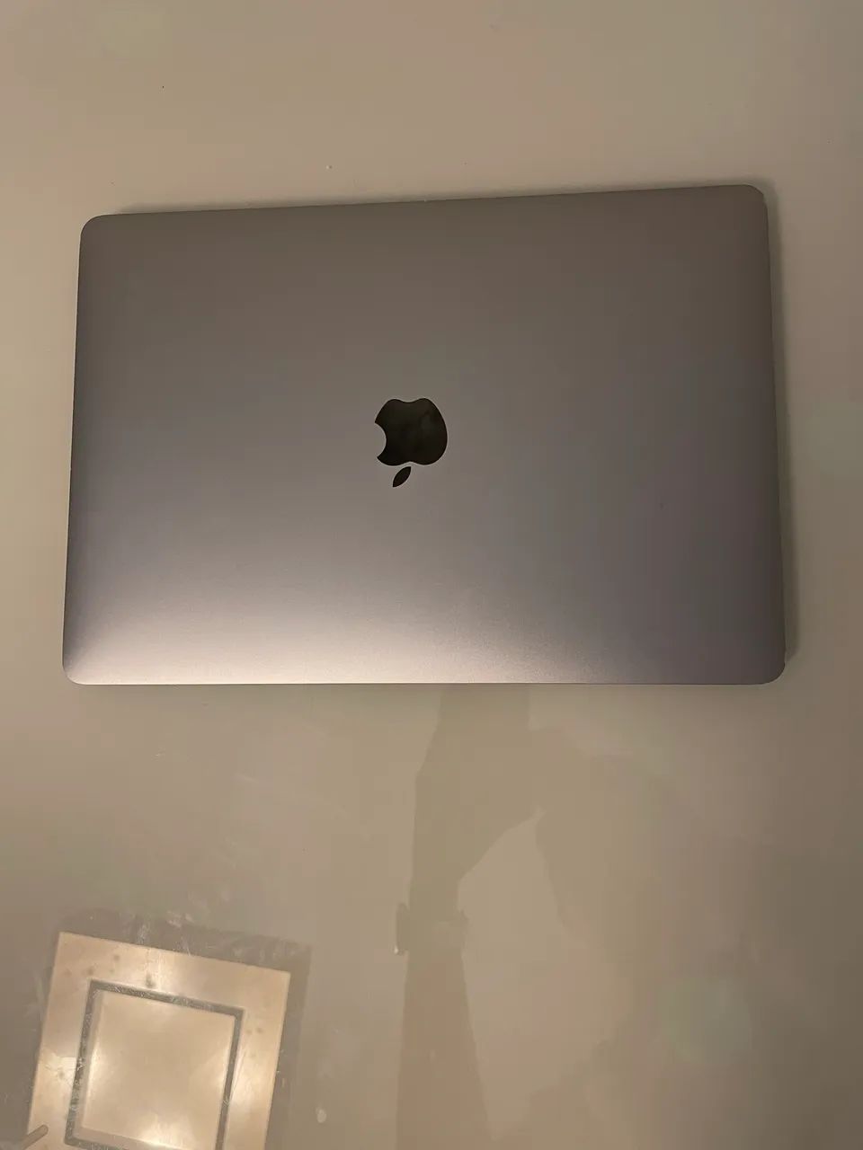 MacBook Pro 13 2019 i5 8GB 128GB SSD Touch Bar  - Foto 3