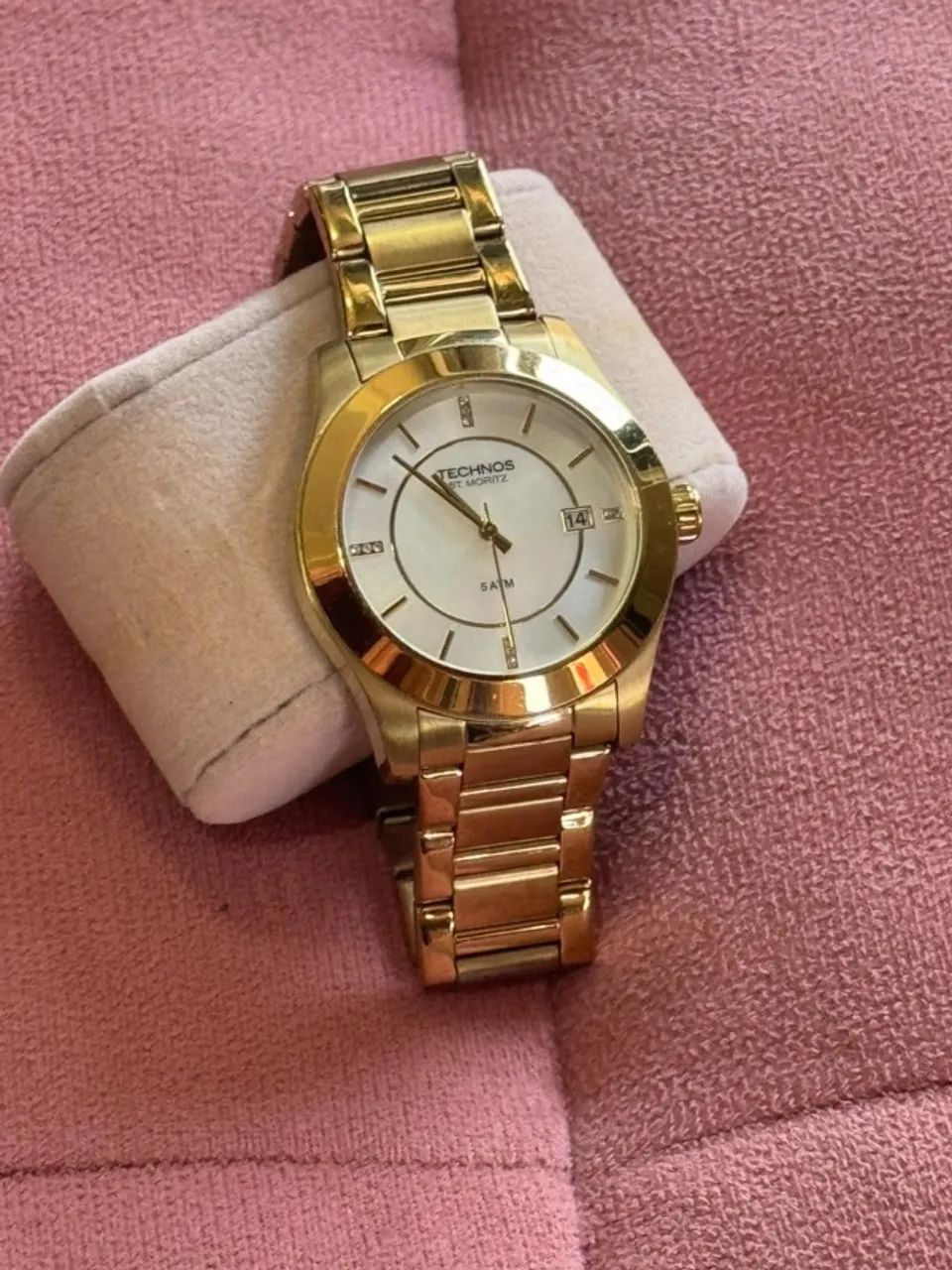 Relógio Technos St. Moritz dourado com mostrador branco e data - Foto 4