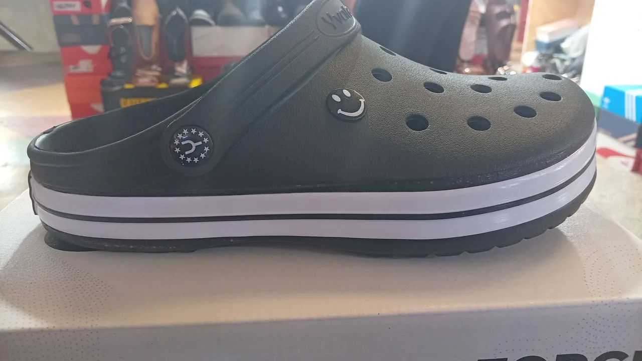 Crocs  - Foto 2