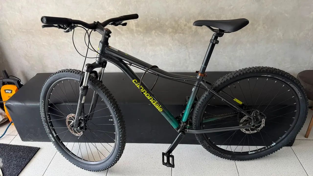 Bicicleta cannondale trail 