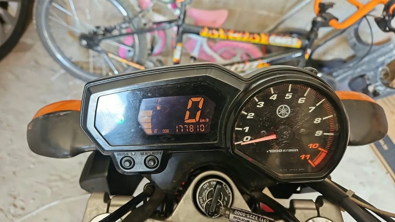 FAZER 250 2012  - Foto 2