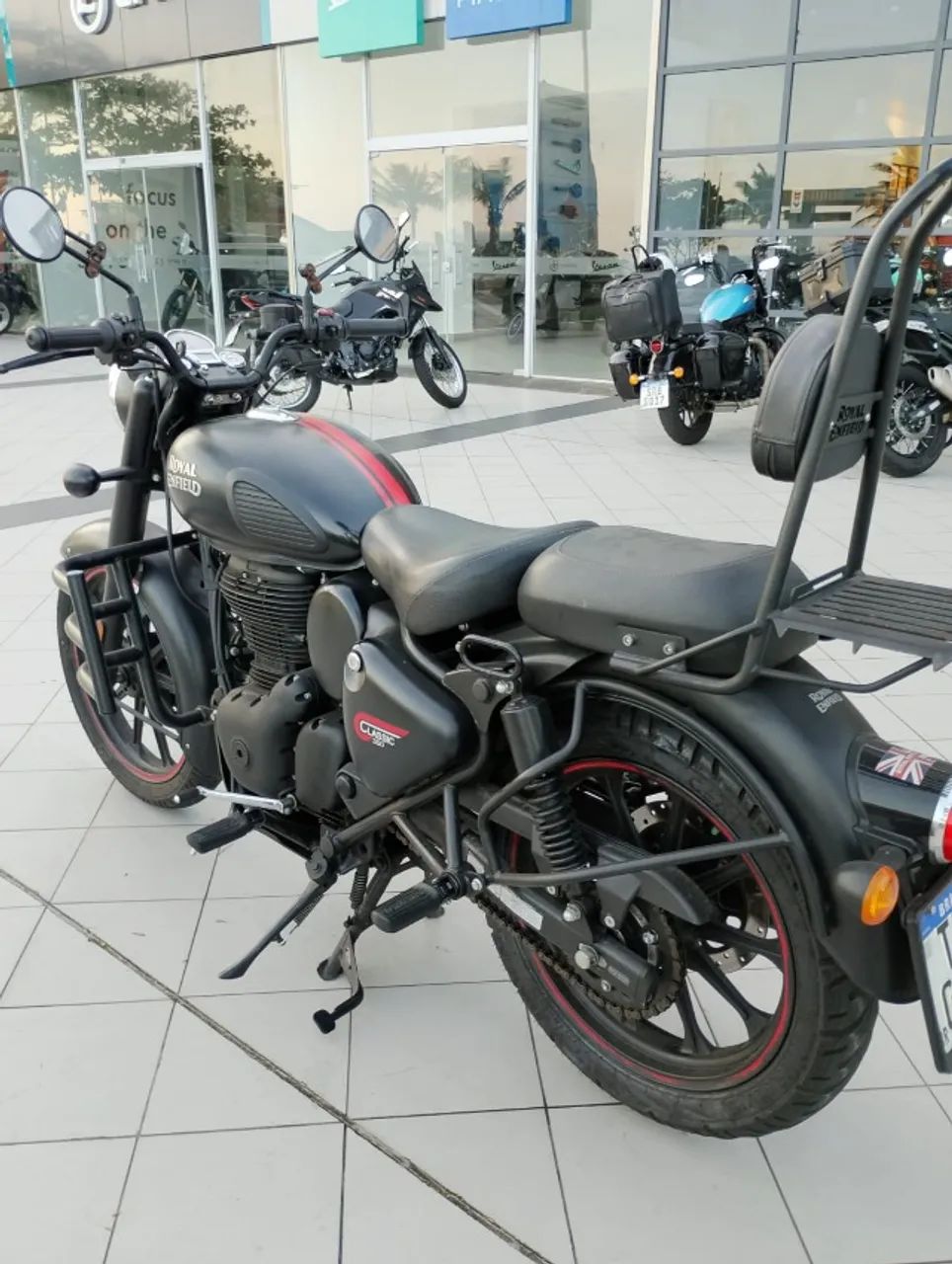 CLASSIC 350 DARK - 2025 - CLÓVIS - Foto 4