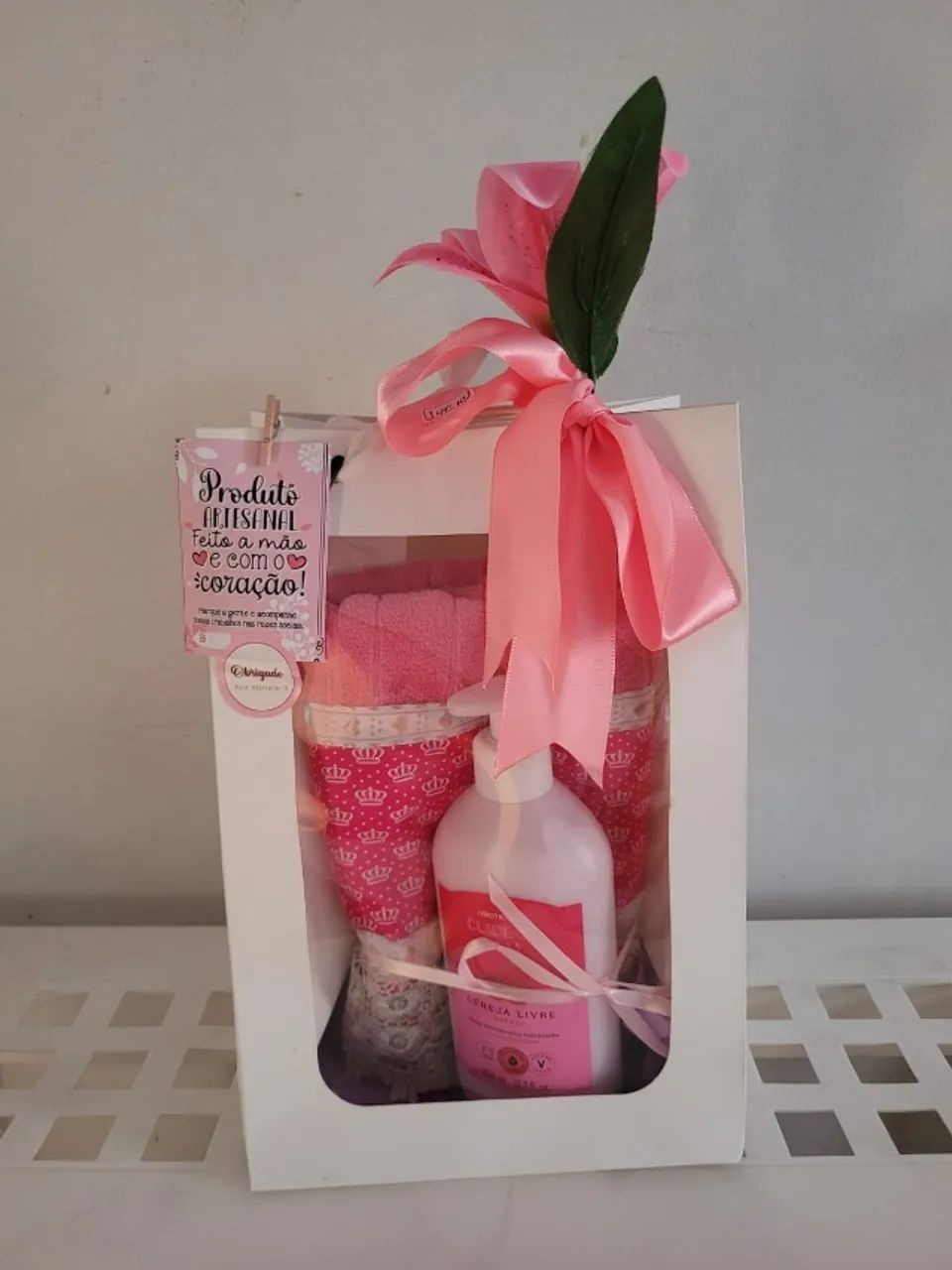  Kits com toalhas + hidratante. - Foto 2