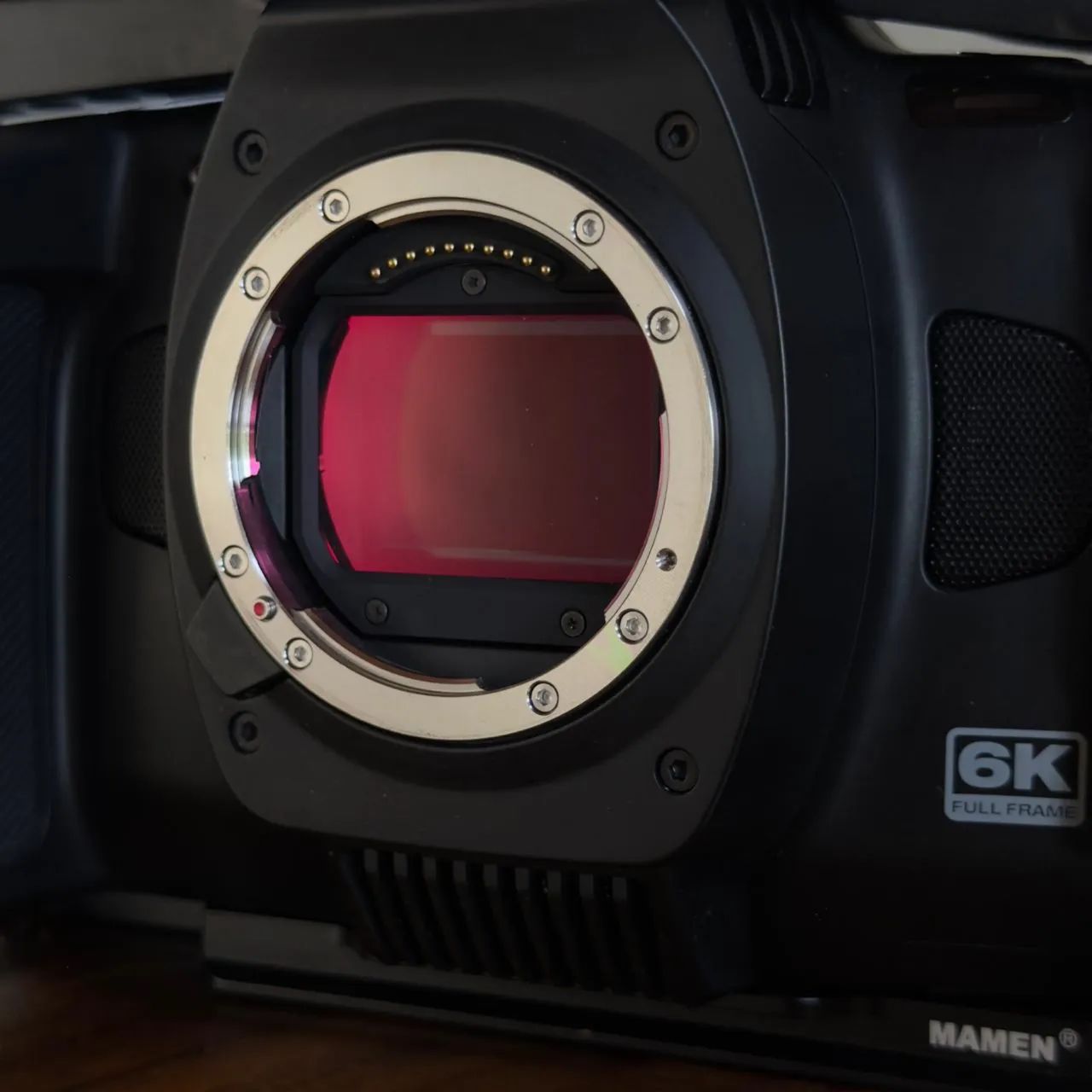 Câmera Blackmagic 6k Fullframe  - Foto 4