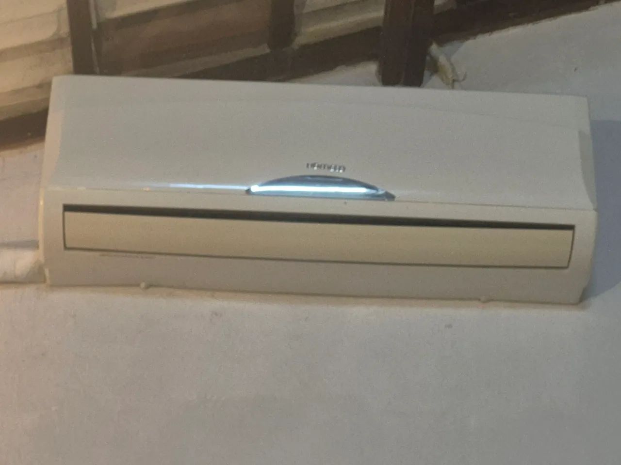 ar split komeko 24.000btus pouquíssimo uso