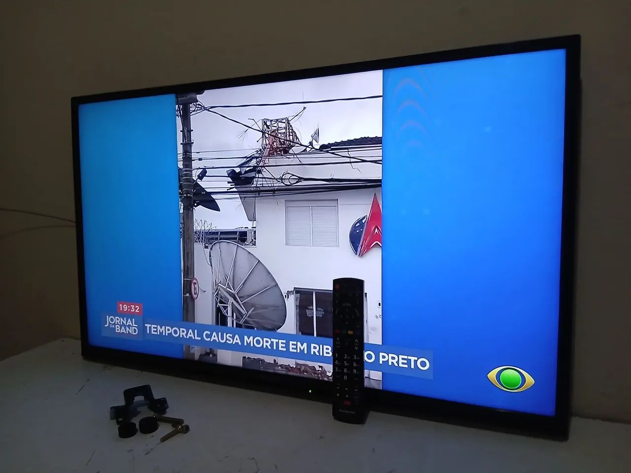 TV LCD DE 40 POLEGADAS  - Foto 3
