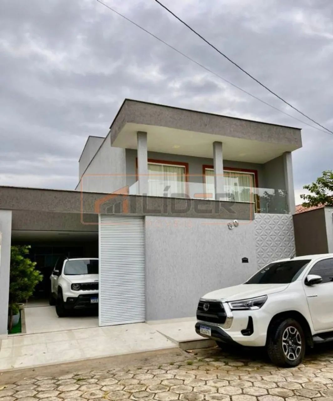 Vendo Casa Duplex em Baixo Guandu