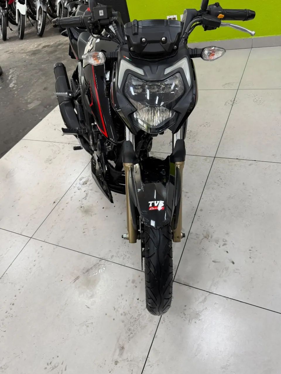 DAFRA APACHE RTR 200 - Foto 4