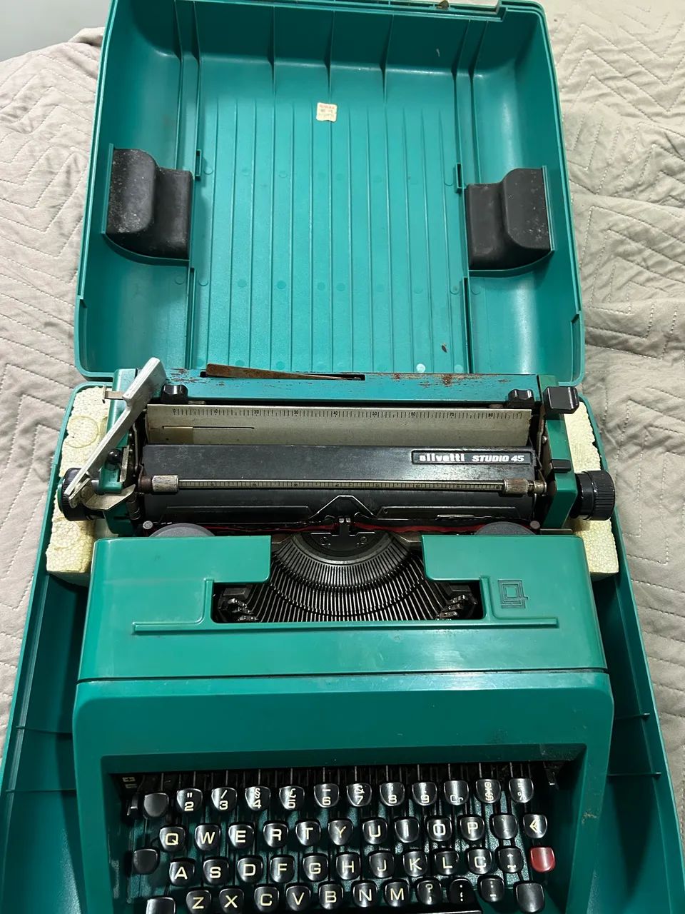 Olivetti studio 45 máquina de escrever 