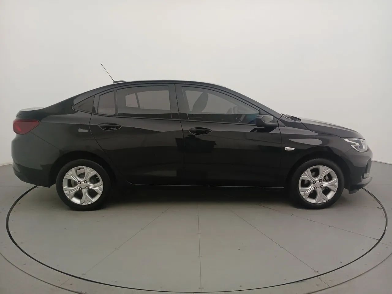 Chevrolet Onix Hatch LTZ 1.0 12V TB Flex Aut. 5P, foto 6 de 18