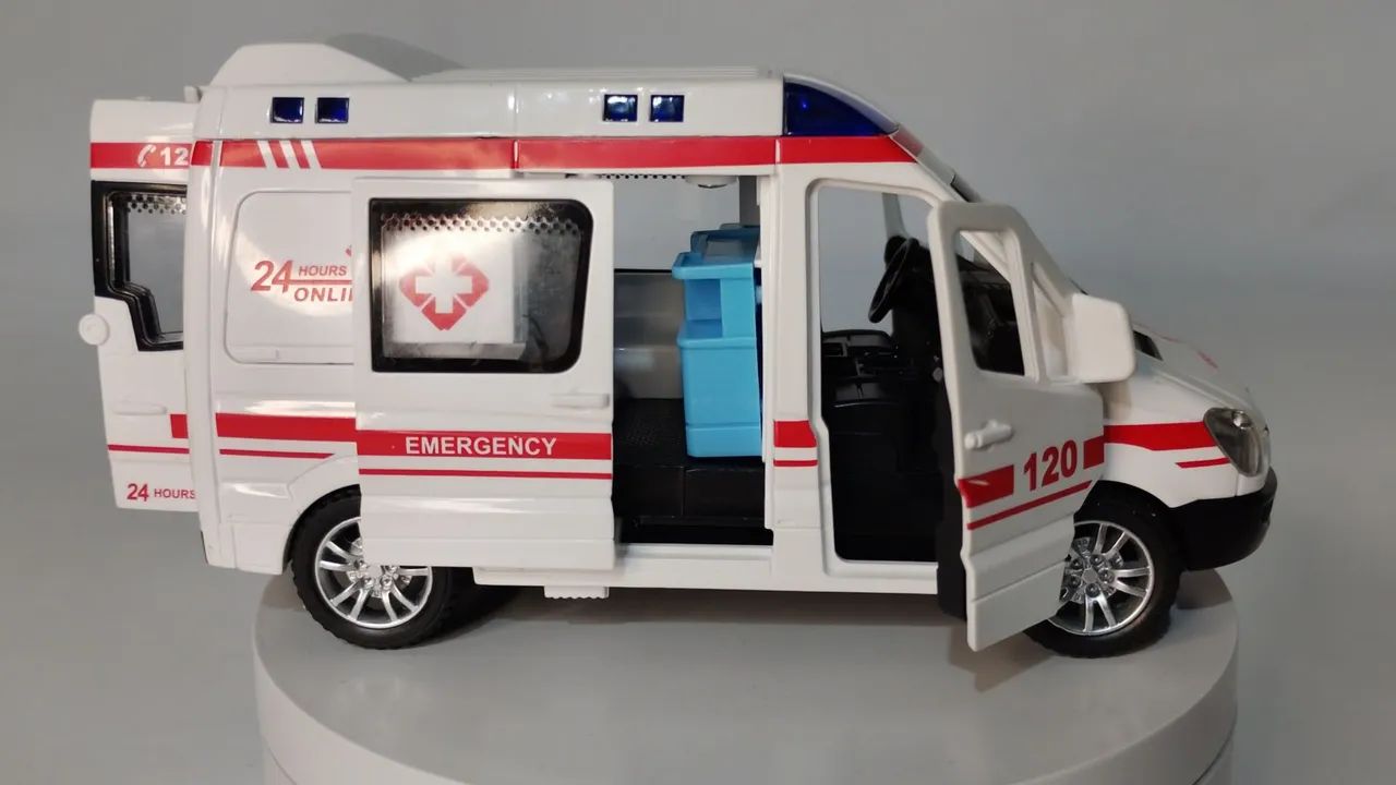 Miniatura de Ambulância com sirene e luzes  - Foto 3