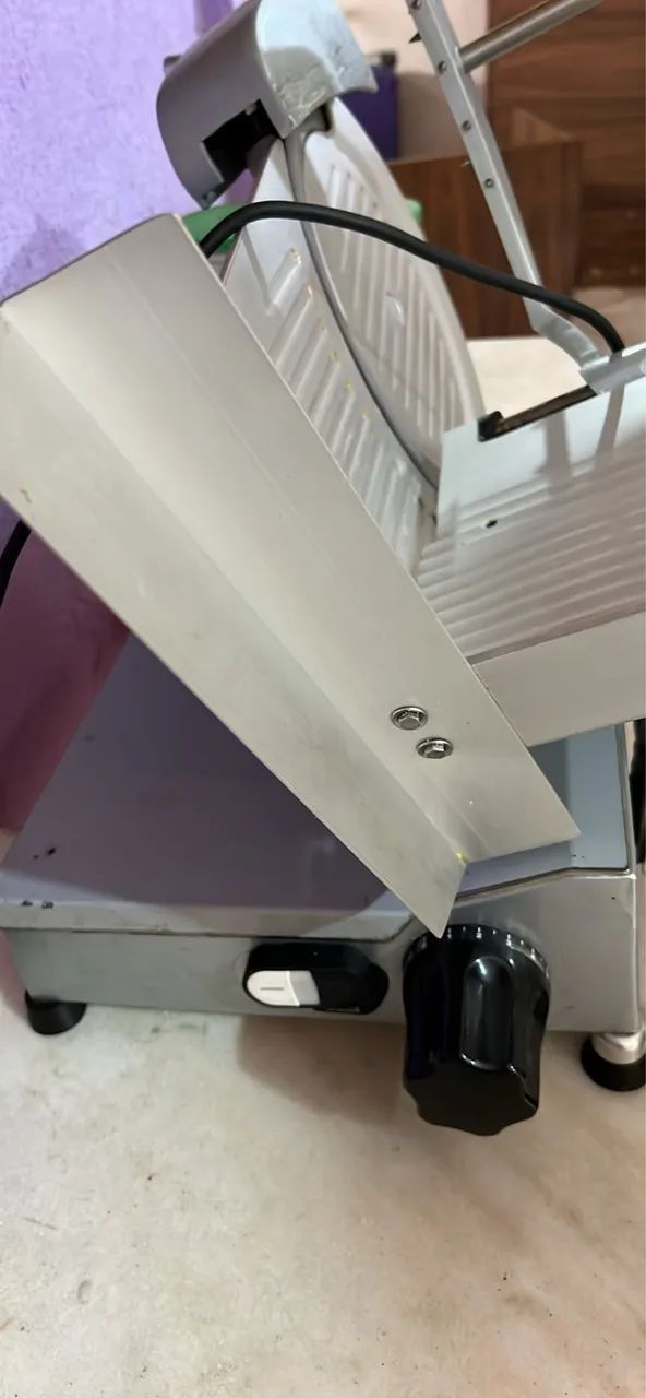 Fatiador de frios semiautomático  - Foto 3