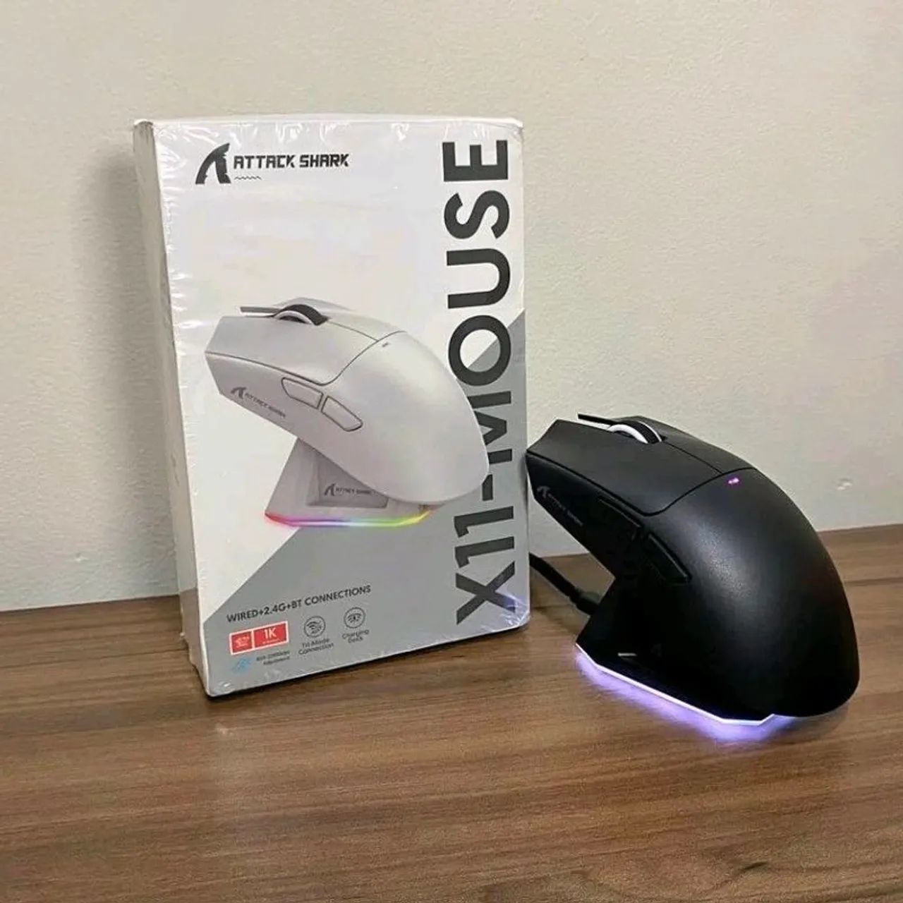 Mouse attack Shark X11 com dock , novo lacrado na caixa. Tenho na cor preto e branco  - Foto 2