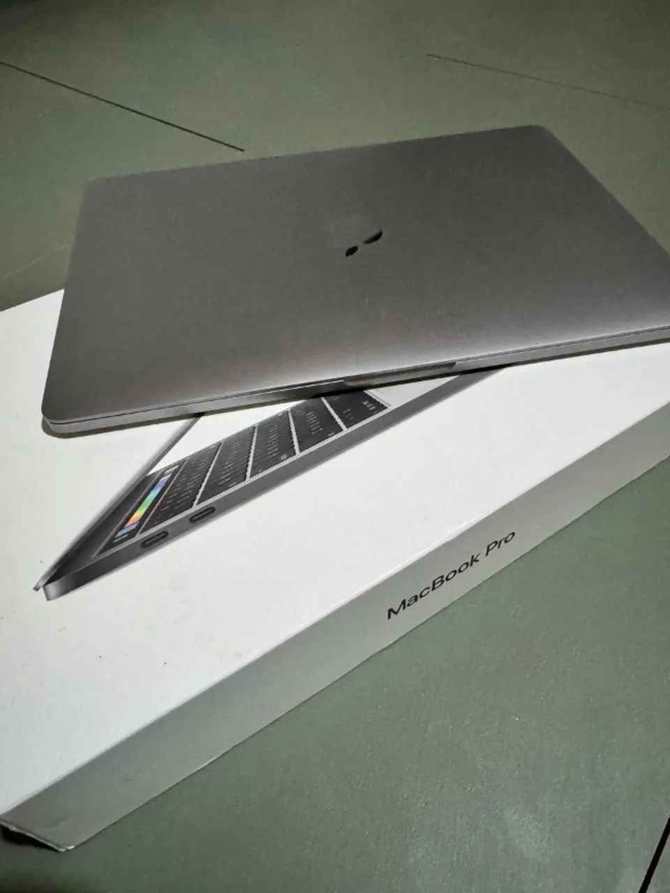 MacBook Pro mid 2012 13インチ MacBook Pro 13 Polegadas Mid 2012 com SSD Ótimo para estudos e uso