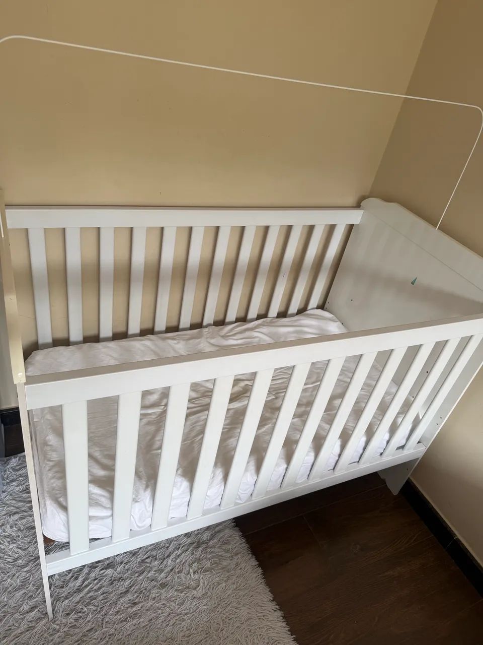 Berço americano vira cama com colchão  - Foto 2