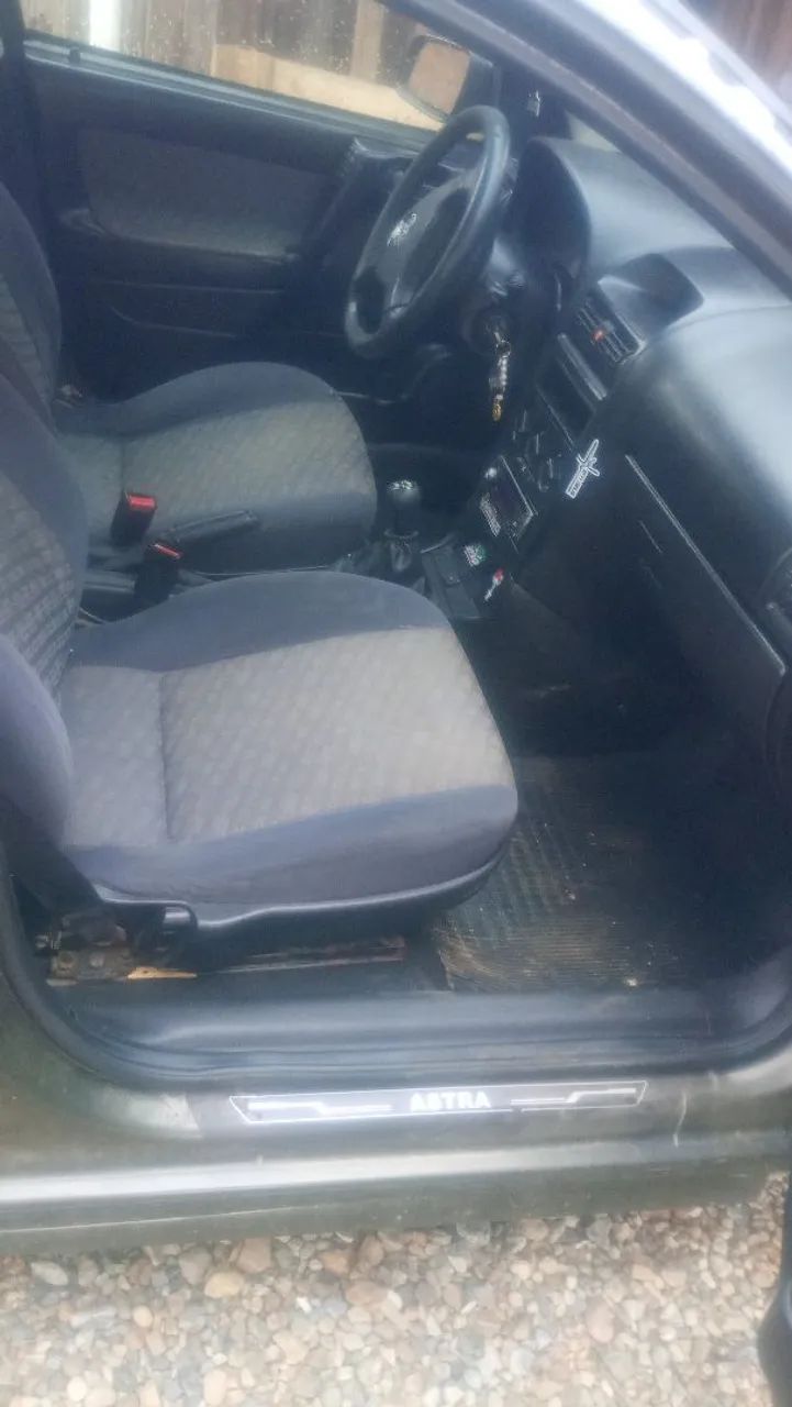 Chevrolet Astra GL 1.8 MPFI 3P 2000 - Foto 4