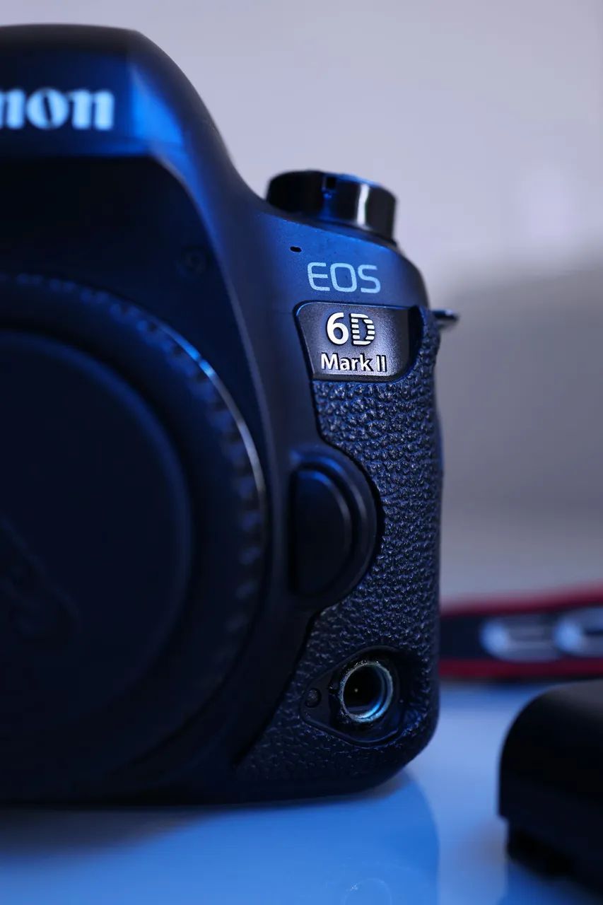 6D Mark II - Foto 2