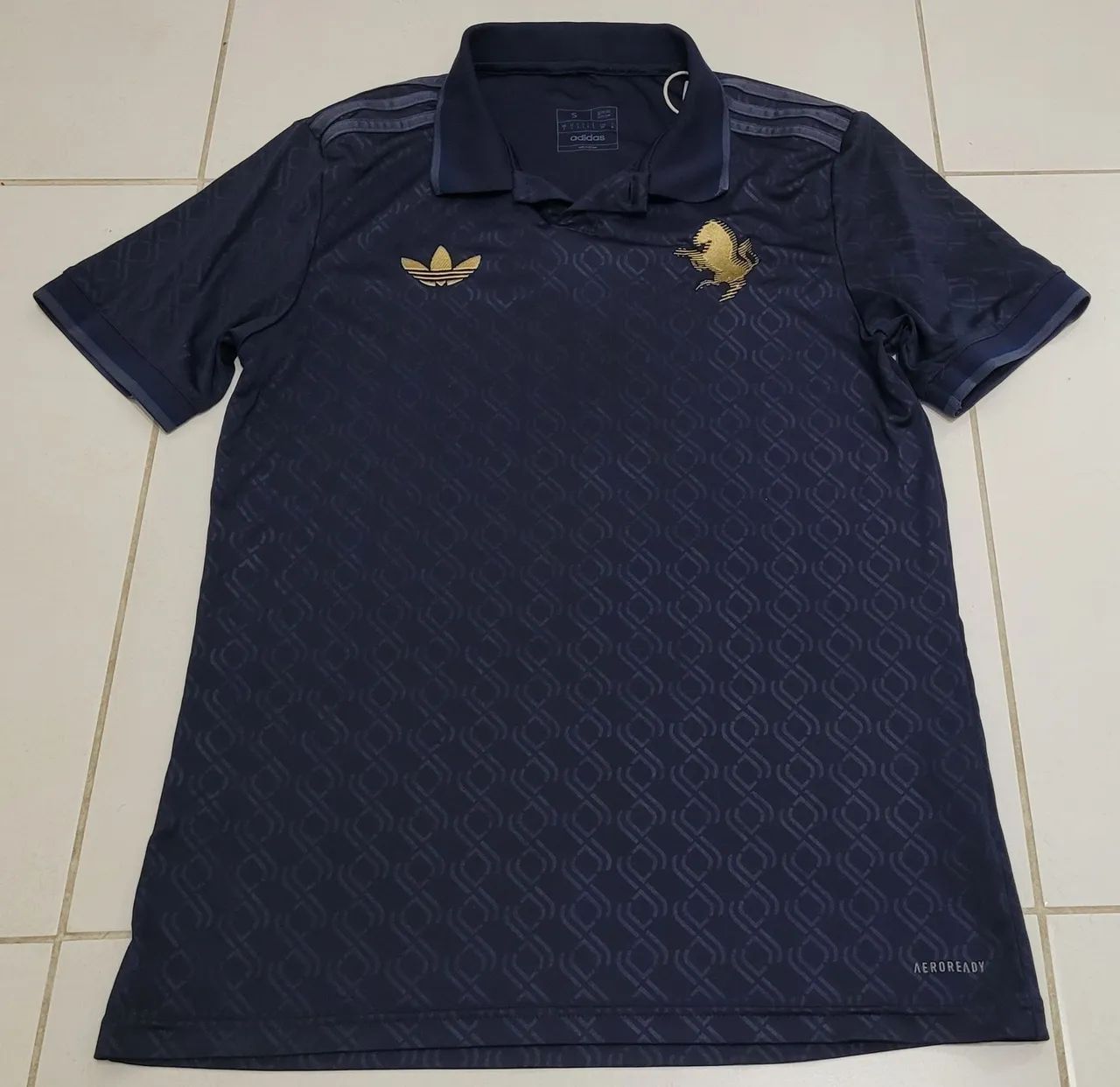 Camisa original Juventus Itália adidas terceiro uniforme 2024