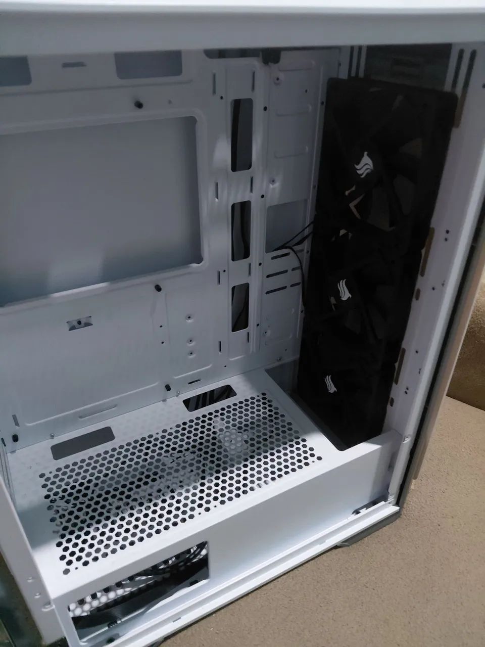 Gabinete Pichau Pouter 3 Branco  - Foto 5