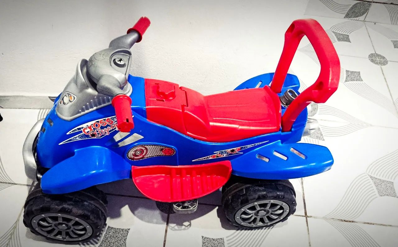 Quadriciclo Infantil