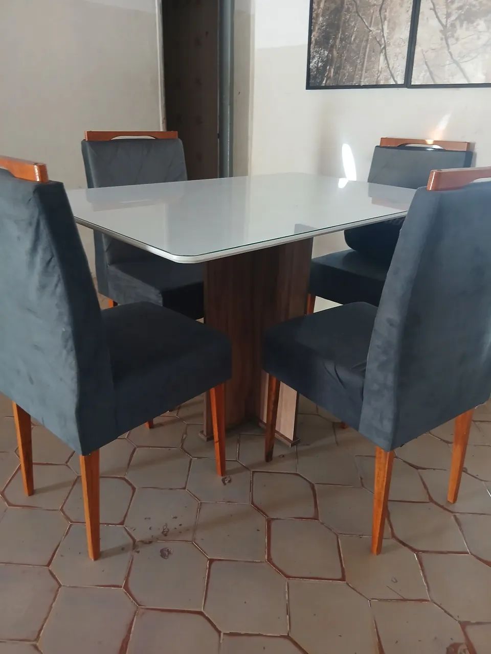 Mesa de vidro 4 cadeiras - Foto 2