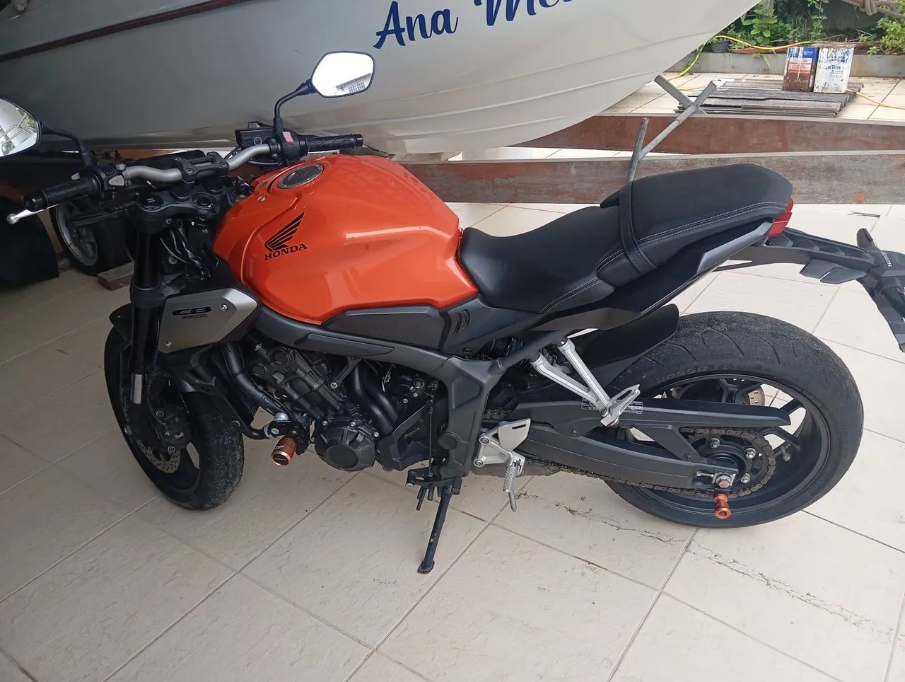 CB 650R - Foto 2