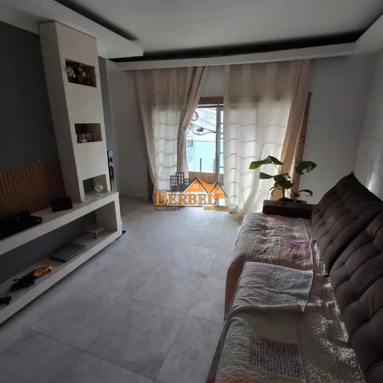 Casa (Assobradada), 06 Dormitórios, 02 Vagas, 150m² - Foto 4