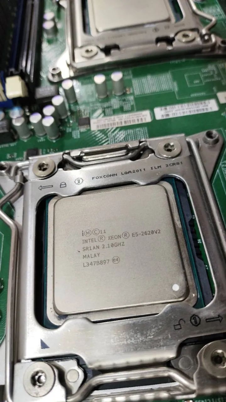 Kit Supermicro X9DAi 2 Xeon E5-2620 V2 32GB ECC DDR3 - Foto 3