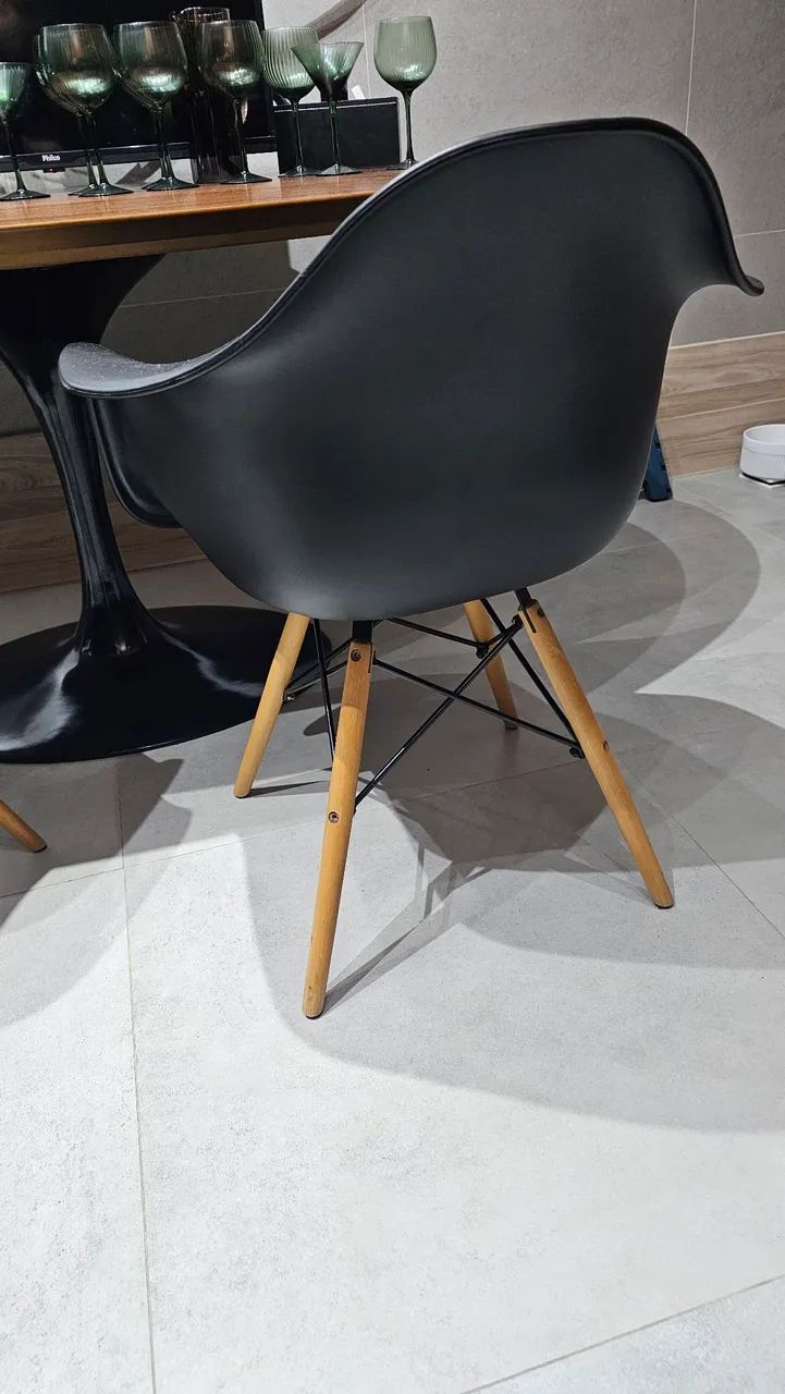 Cadeira Eames Eiffel com Braço preço unitário  - Foto 2