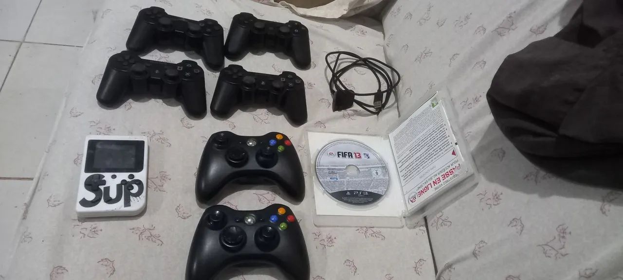 Vende-se controles 